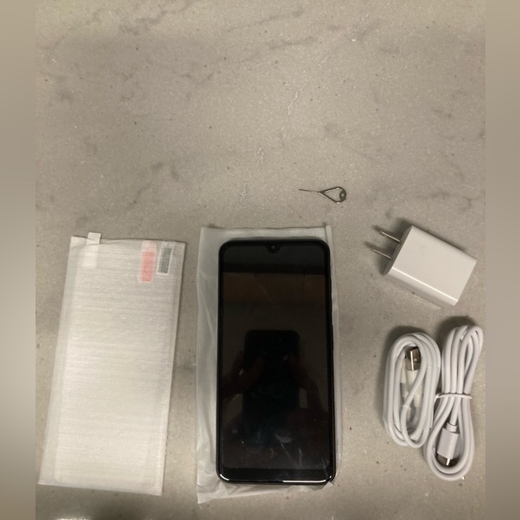 Android Smartphone Unlocked Phone 1+16G 2024, 6.1 Inch, Dual SIM, 2350mAh, Smart - Picture 2 of 4